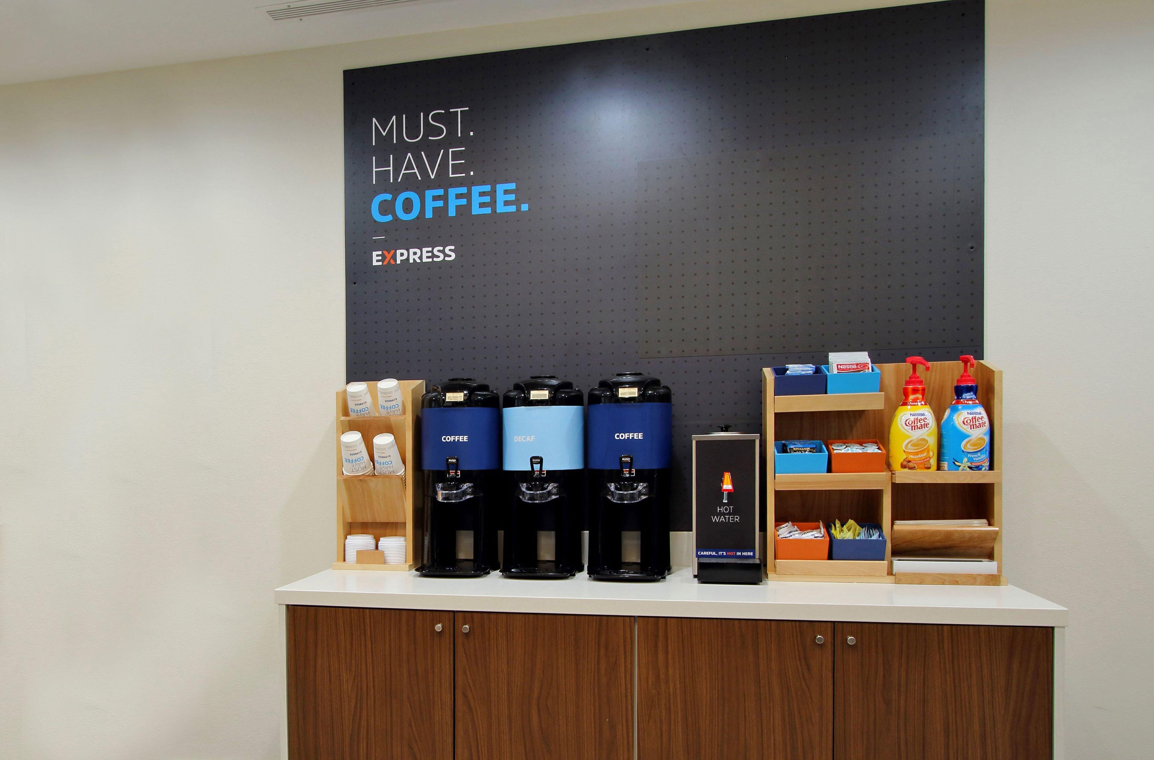 Holiday Inn Express & Suites Madison By Ihg Zewnętrze zdjęcie