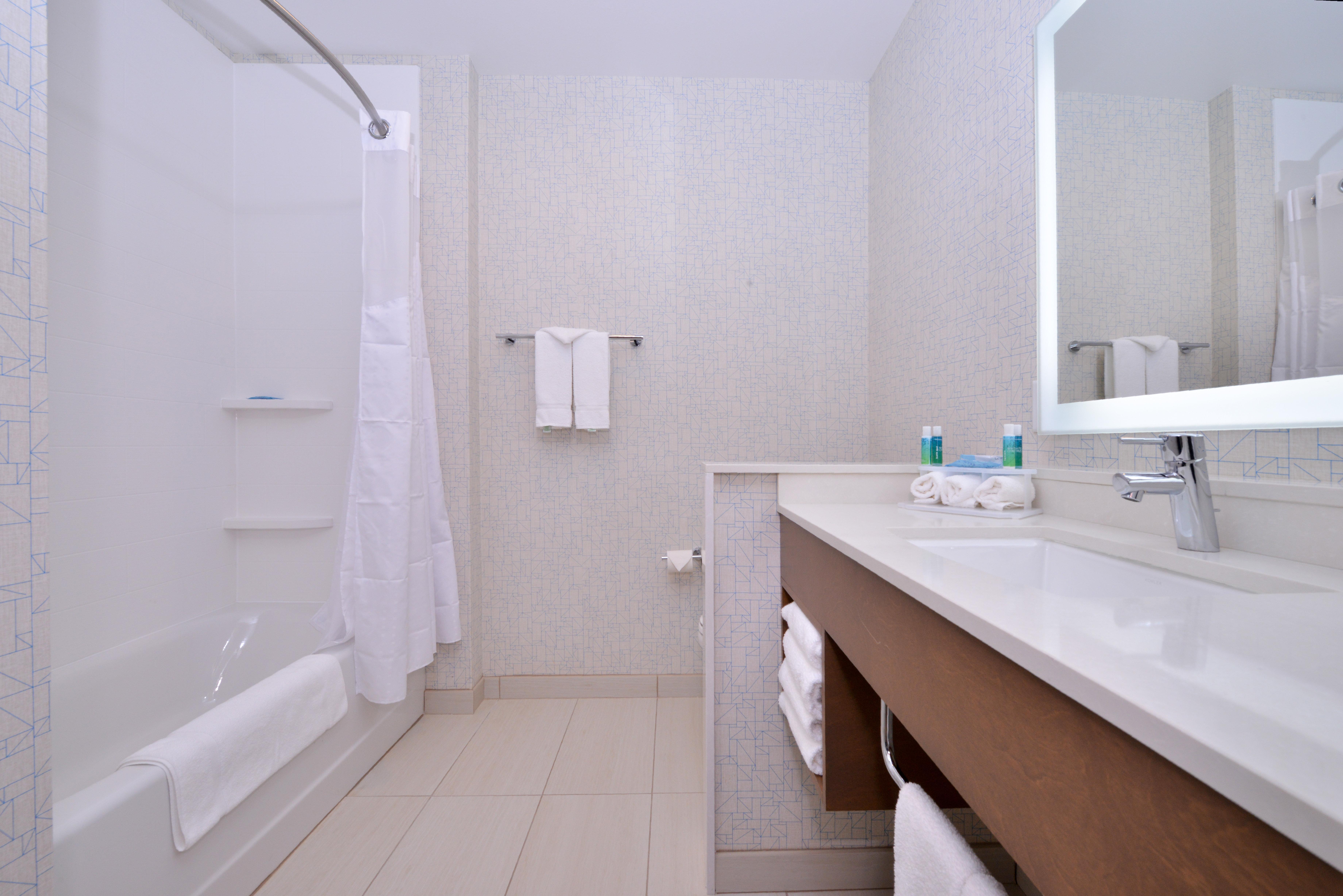 Holiday Inn Express & Suites Madison By Ihg Zewnętrze zdjęcie