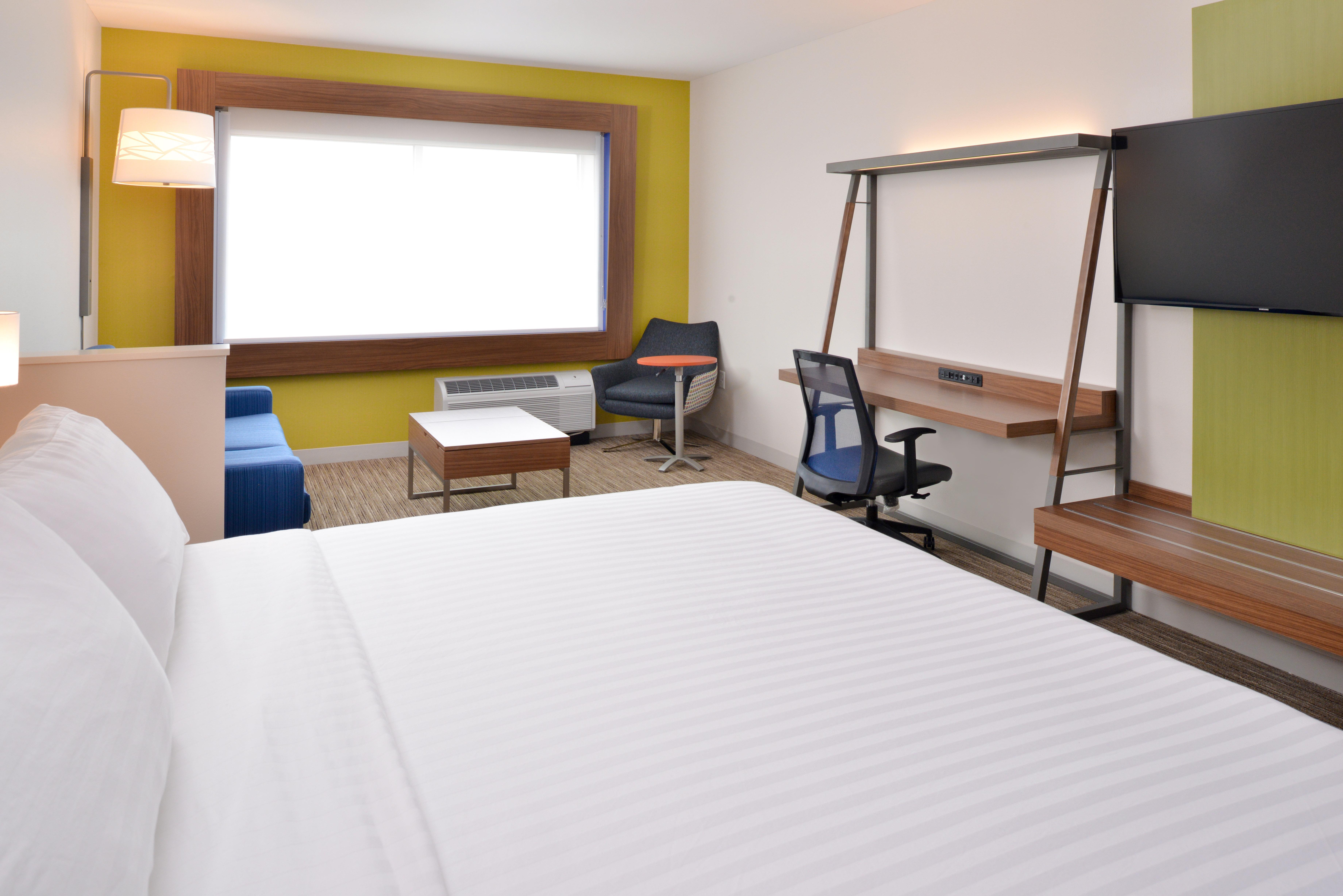 Holiday Inn Express & Suites Madison By Ihg Zewnętrze zdjęcie